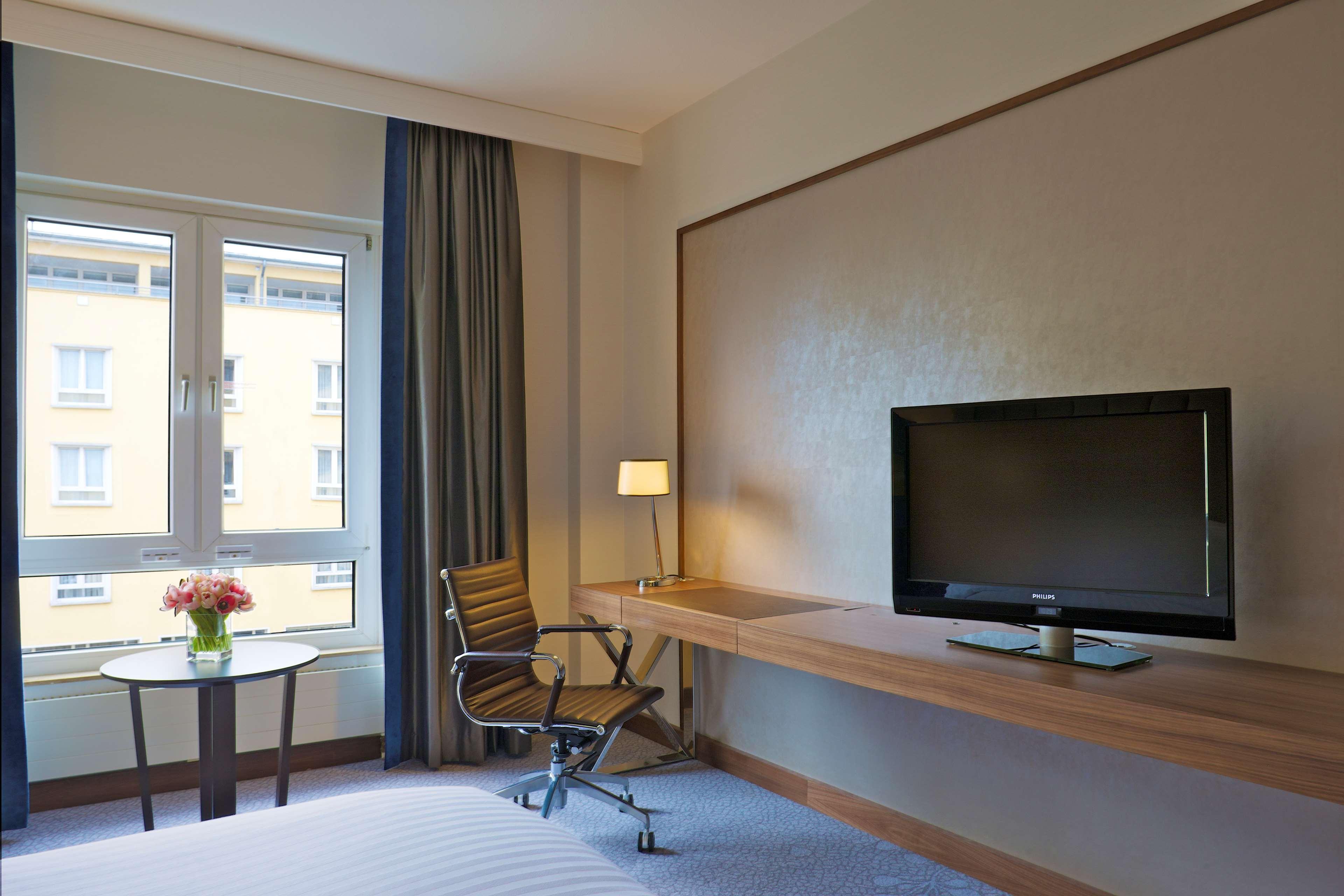 Dorint Hotel Bonn Rom bilde