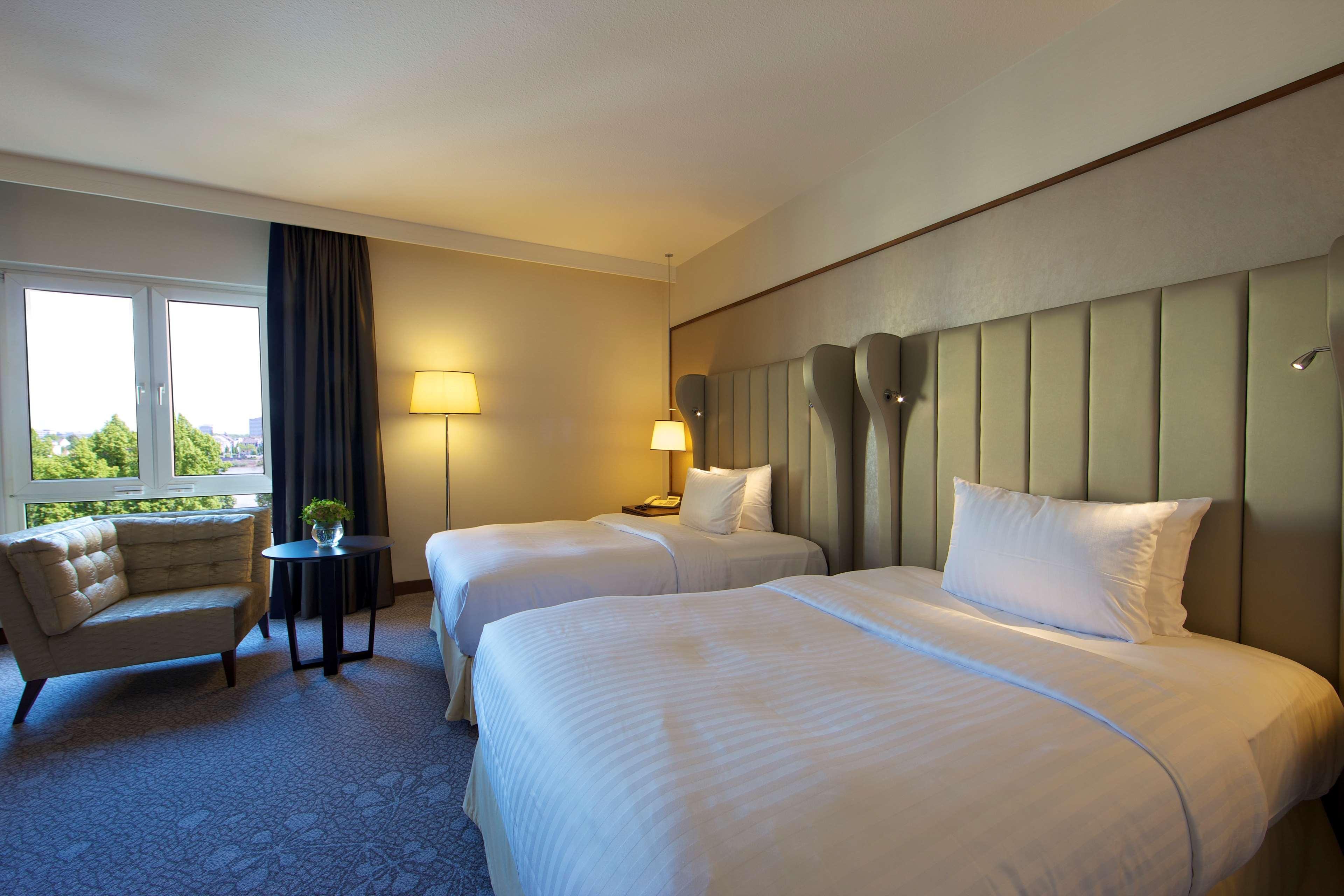 Dorint Hotel Bonn Eksteriør bilde